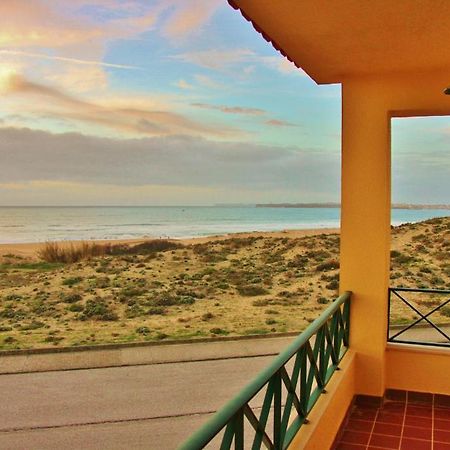 Supertubos Beach Hostel Atouguia Da Baleia Cameră foto